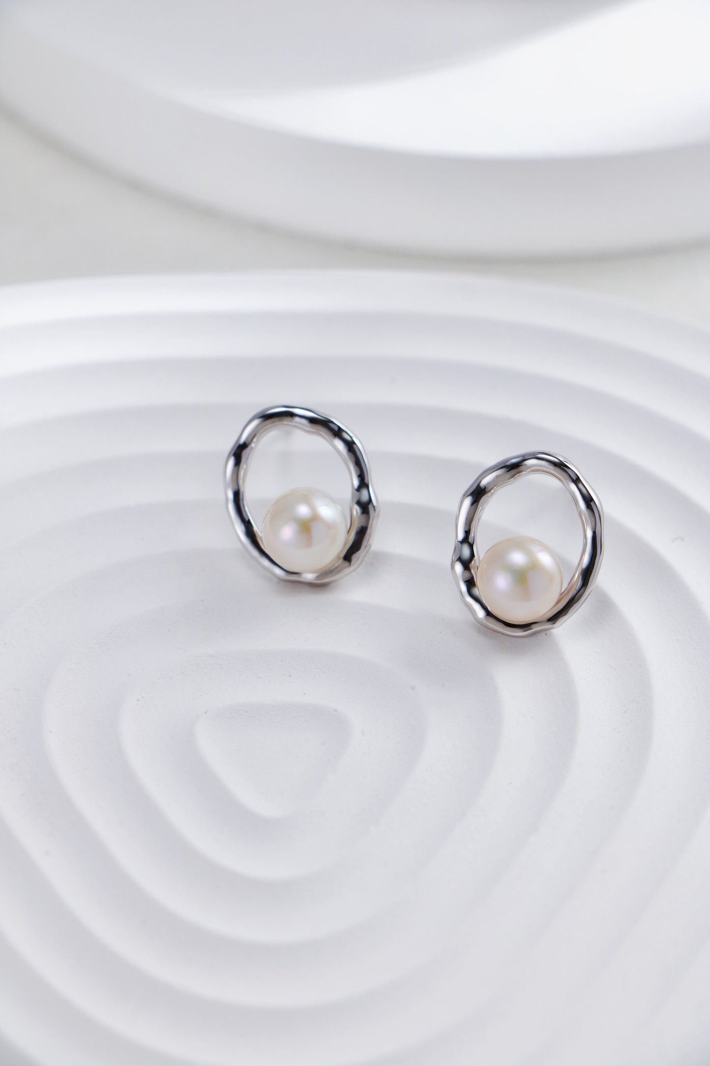 LustraTwist Pearl Hoops